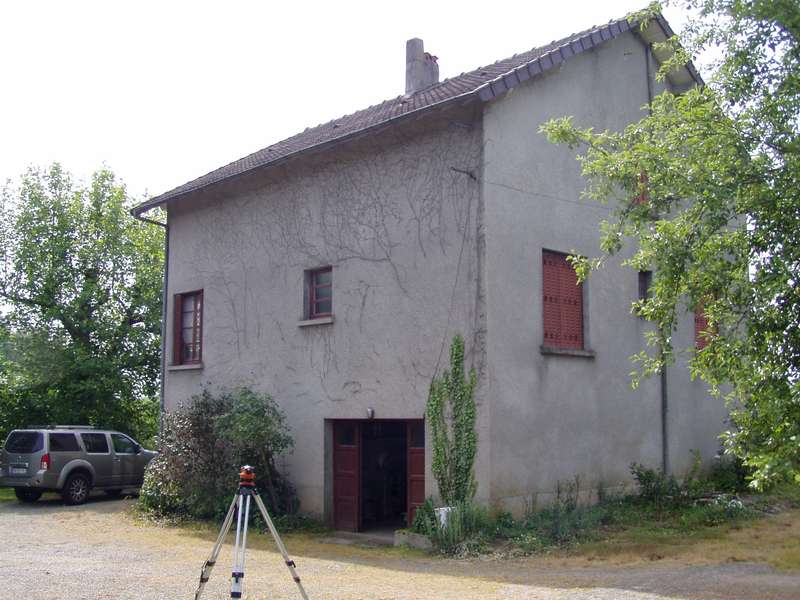 Création d'un garage avec toiture terrasse